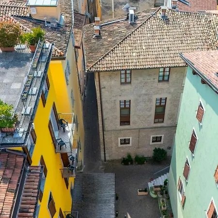 Gardastay - Ferdi's House Apartment *